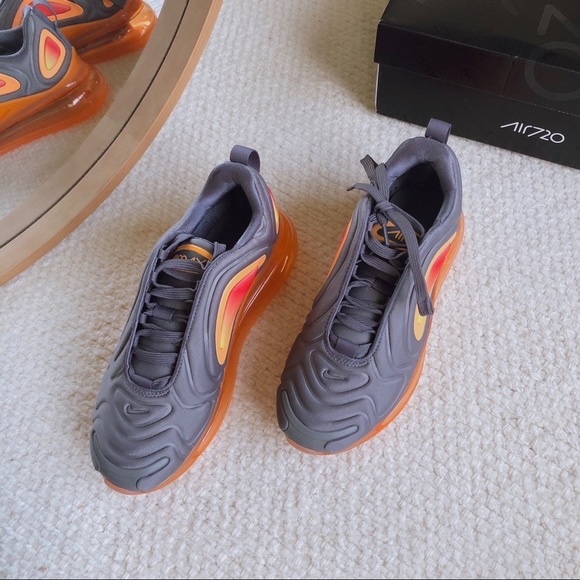 air max 720 - Picture 13 of 15